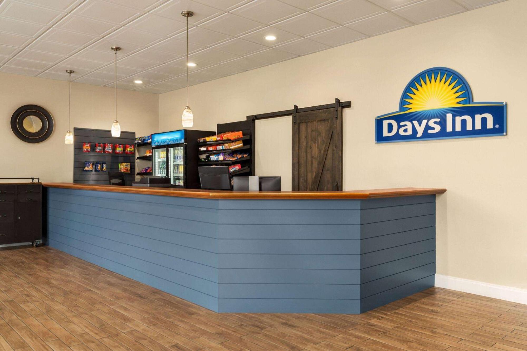 Days Inn & Suites By Wyndham Lancaster Amish Country Mountville Εξωτερικό φωτογραφία